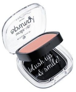 essence-wake-up-spring-blush-nr.-01